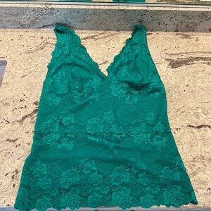 💚 BEBE - Aqua Green lace top